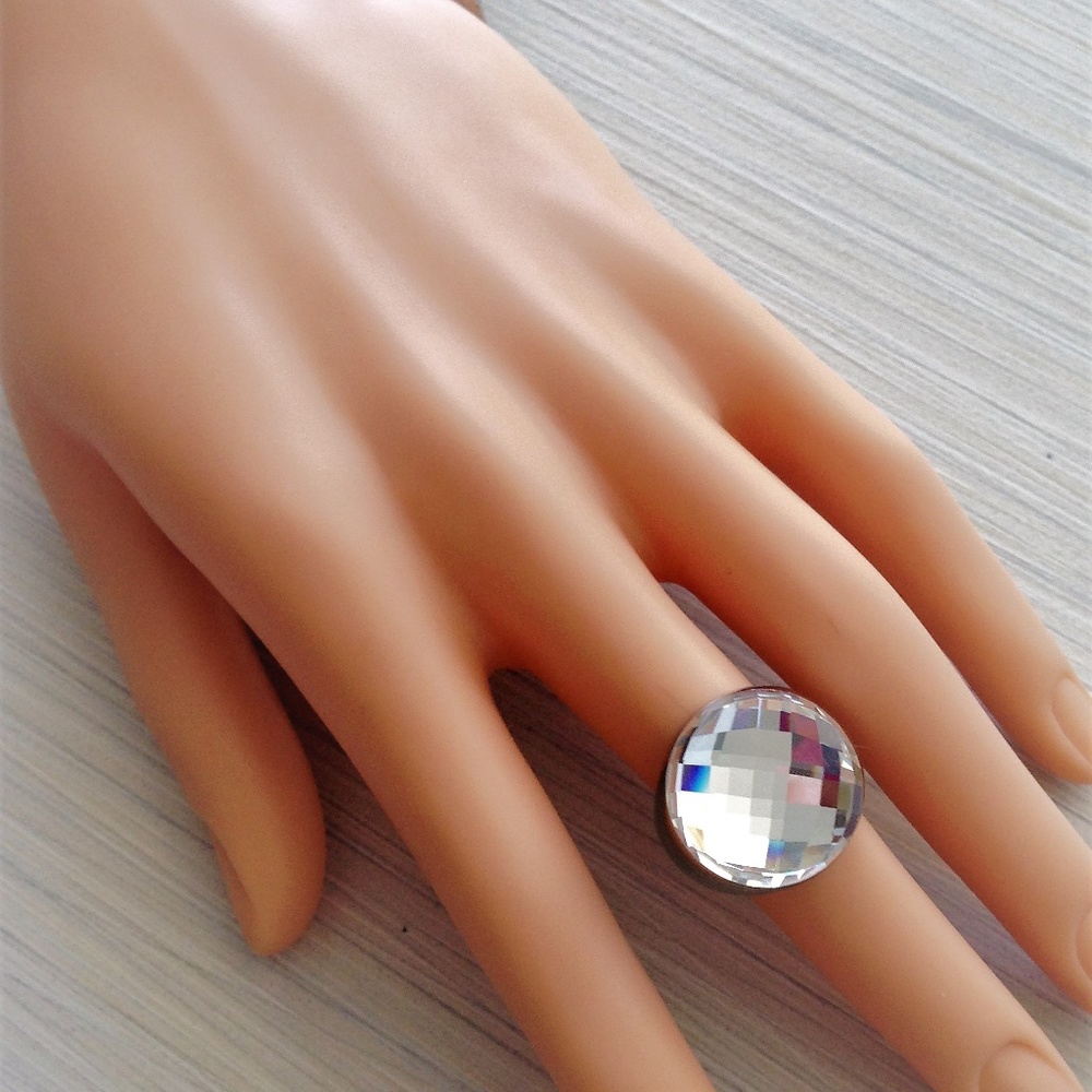 ring - Picture 8 of 8